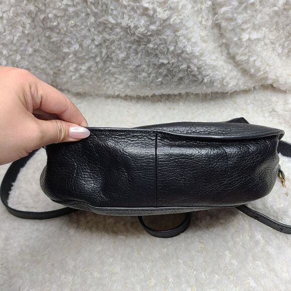 Fossil Emi saddlebag Black Leather Flap Crossbody - Picture 5 of 6